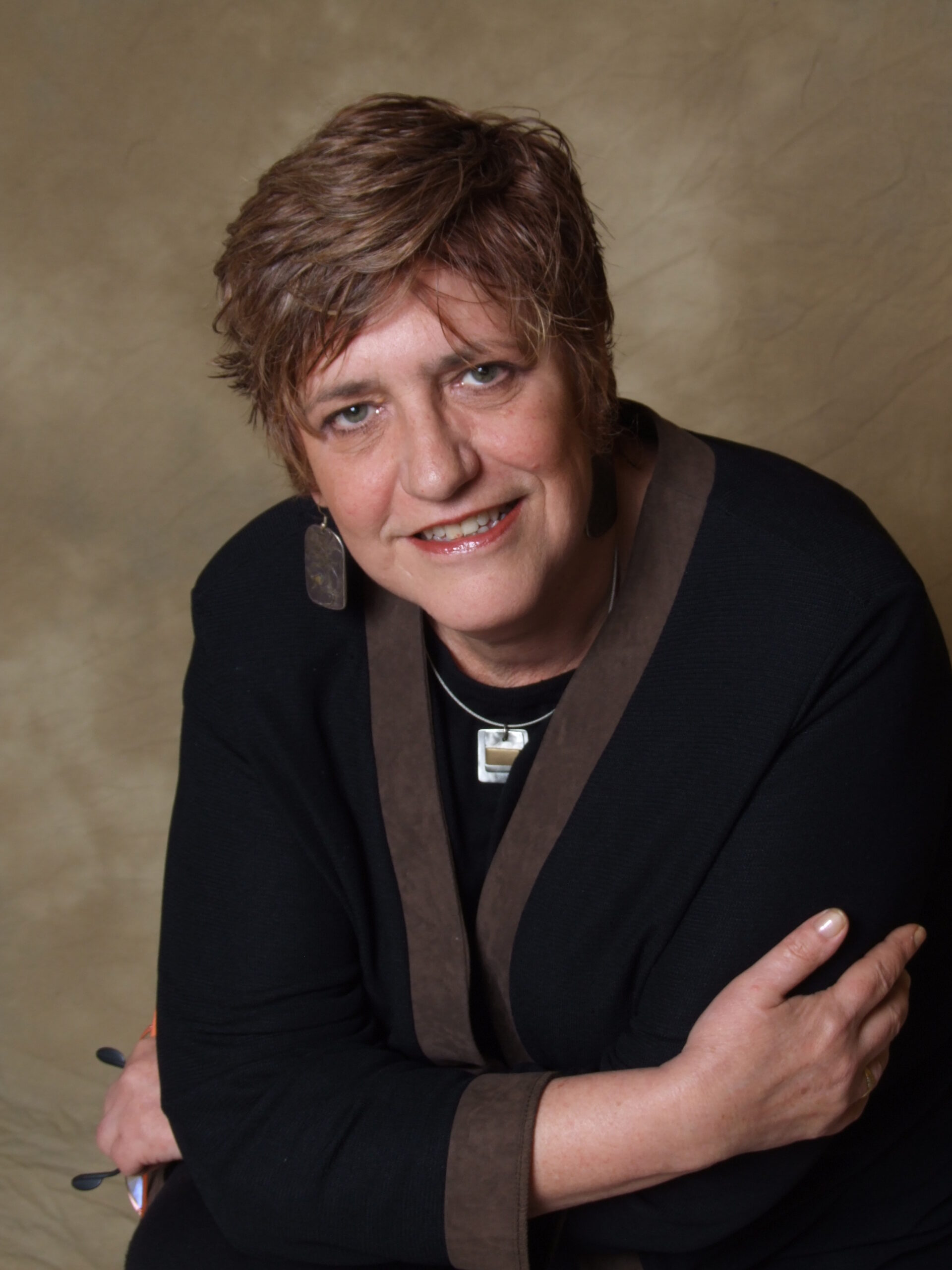 Scientifique chevronnée à l’Institut de recherche Rotman de Baycrest et professeure au Département des sciences de la nutrition de l’Université de Toronto. La docteure Carol Greenwood dirige l’équipe s’intéressant à l’alimentation, à l’exercice et au mode de vie dans la prévention de la maladie d’Alzheimer au sein du Consortium canadien en neurodégénérescence associée au vieillissement.
